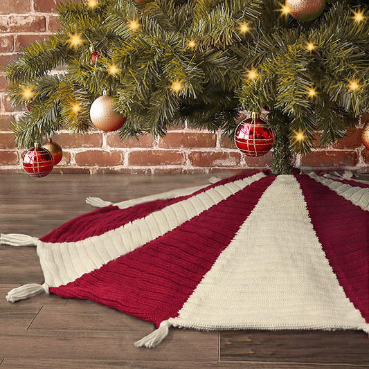 48" Buffalo Plaid Christmas Skirt with Festive Tassels