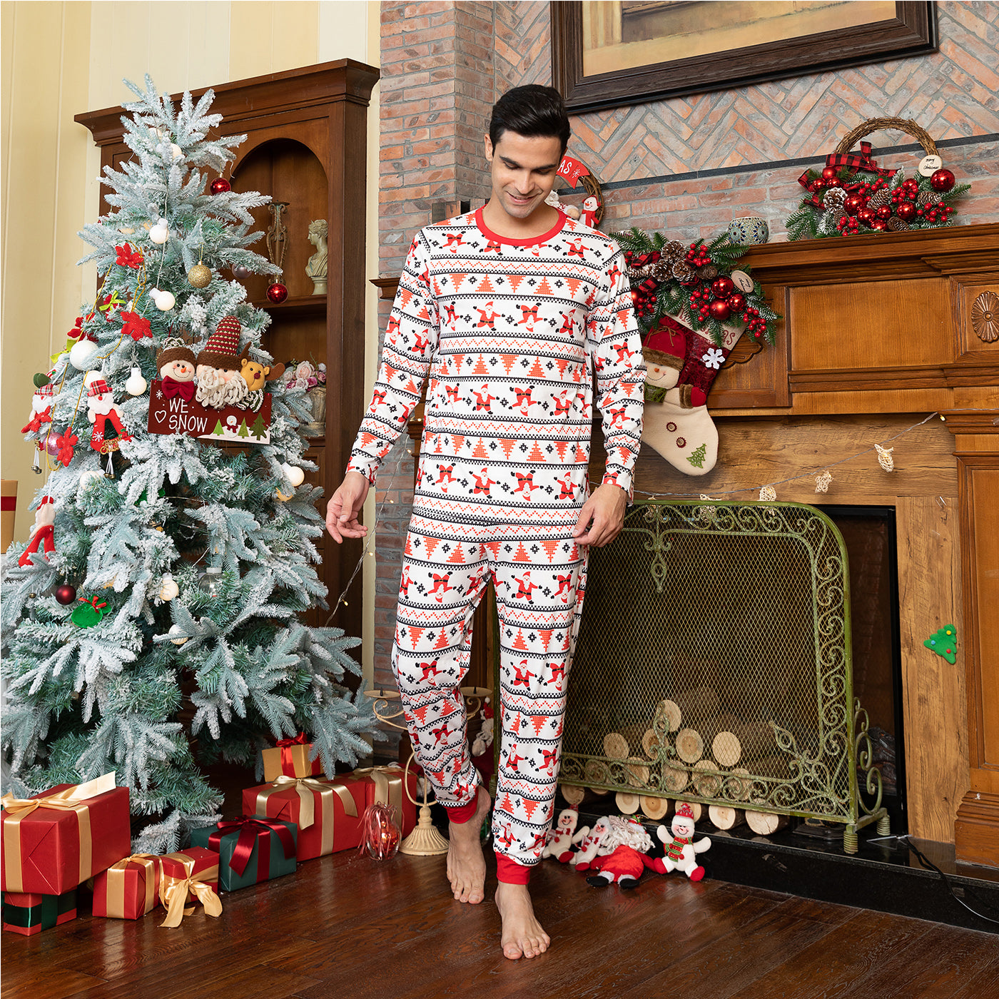 Long Sleeve Round Neck Santa Christmas matching pajamas set